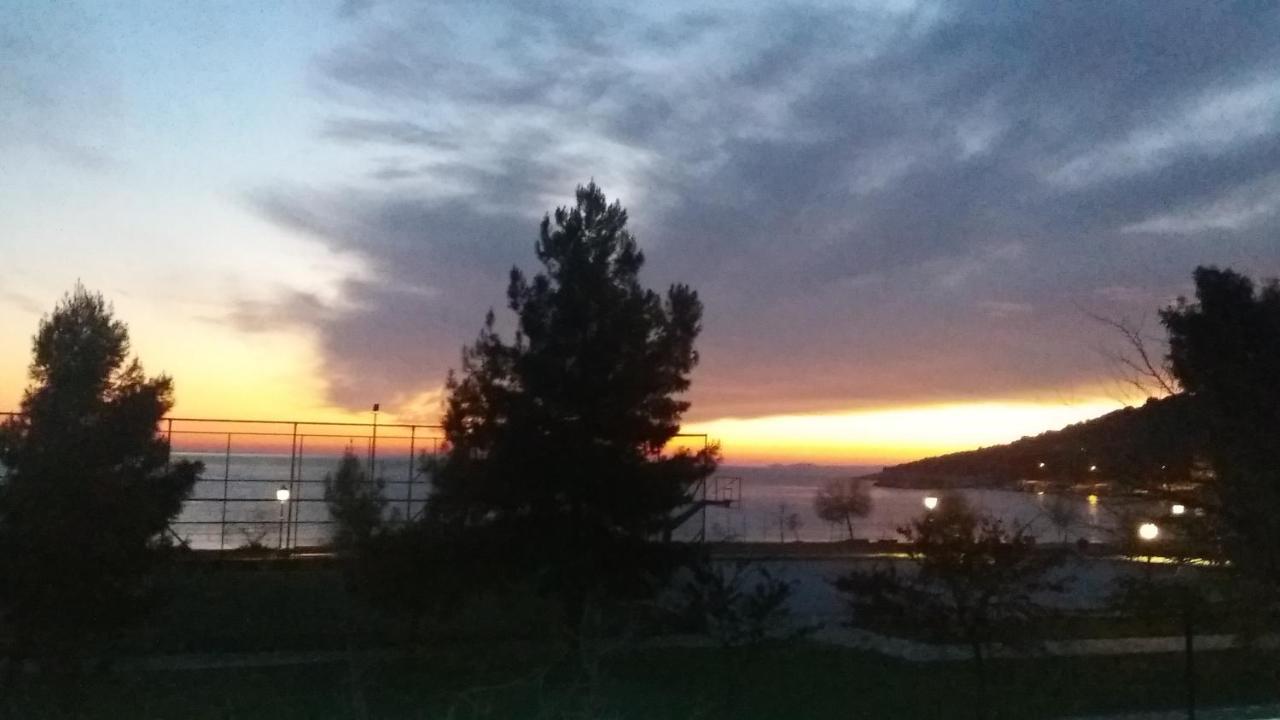 Aegean View Seaside Apartment Kavala Esterno foto
